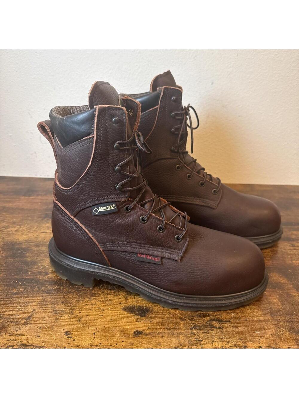 Red Wing 2412 Safety Boots — Size 9 E — Gore‑Tex — Steel Toe — NEW (No Box)